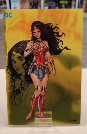 Wonder Woman Alfa variant con doodle ed autografo - immagine 2