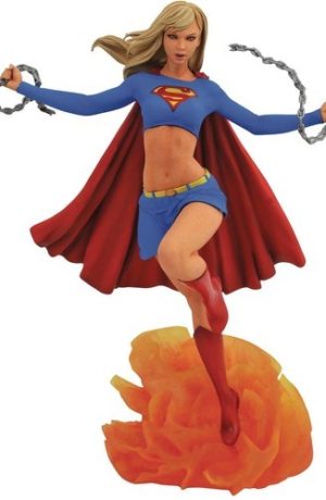Diamond Gallery DC Comics Supergirl Statue