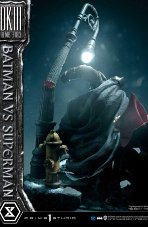 Ultimate Diorama Masterline Batman: The Dark Knight Returns (Comics) Batman versus Superman DX Bonus Version - immagine 26