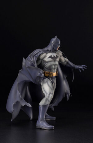 Batman (Hush) 1/6 scale - DC Comics Artfx Kotobukiya - immagine 3