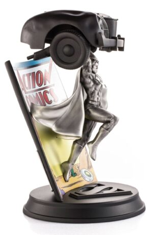 DC Comics Pewter Collectible Statue Superman Action Comics #1 Limited Edition - immagine 3