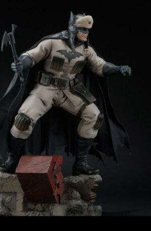 Superman Red Son Premium Format™ Batman Figure - Sideshow - immagine 6
