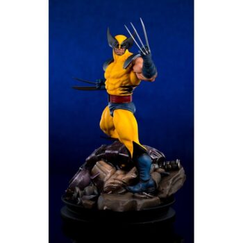 wolverine-1-6-statue-by-erick-sosa-semic-prototypez 1