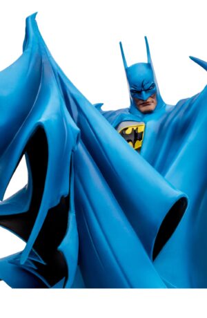 DC Direct Action Figure Batman by Todd MC Farlane PVC Statue (Digital) - immagine 6