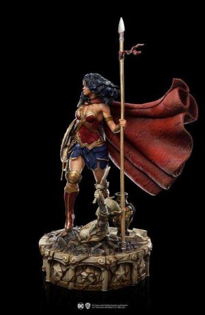 Wonder Woman Unleashed 1/10 Statue - immagine 3