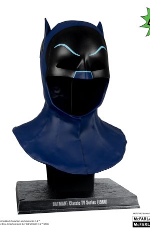 Batman 1966 DC Direct Replica 1/1 Batman Cowl 53 cm - immagine 3