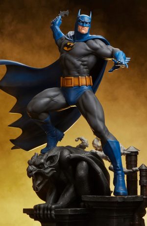 DC Comics Maquette 1/6 Batman (Retro Edition) 50 cm - immagine 1