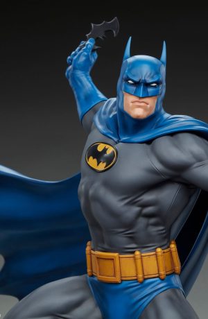 DC Comics Maquette 1/6 Batman (Retro Edition) 50 cm - immagine 2