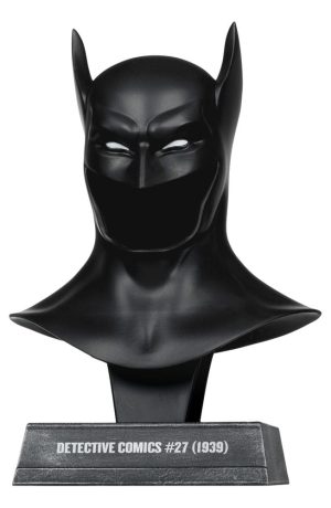Batman DC Direct Mini Replica 1/3 Batman Cowl (Detective Comics #27) (1st Apperance) - immagine 6