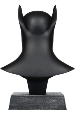 Batman DC Direct Mini Replica 1/3 Batman Cowl (Detective Comics #27) (1st Apperance) - immagine 4
