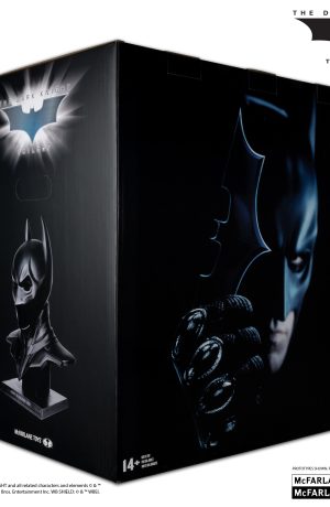 The Dark Knight DC Direct Replica 1/1 Batman Cowl 54 cm - immagine 12