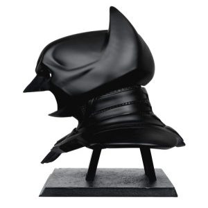 The Dark Knight DC Direct Replica 1/1 Batman Cowl 54 cm - immagine 3