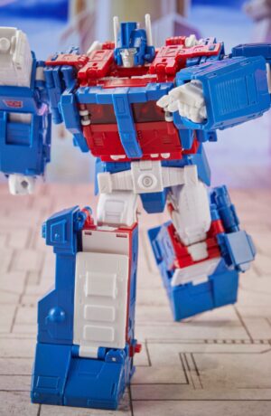 The Transformers The Movie: Generations Studio Series Commander Ultra Magnus 86-21 - immagine 16
