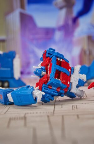 The Transformers The Movie: Generations Studio Series Commander Ultra Magnus 86-21 - immagine 10