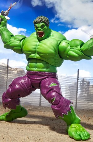 Marvel Legends Maximum Series Hulk Action Figure - immagine 7