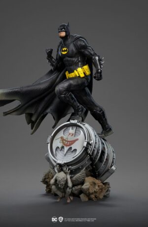 DC Comics BDS Art Scale Statue 1/10 Batman Deluxe (Black Version Exclusive) - immagine 3