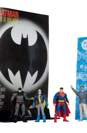 Page Punchers: Batman, Son of Batman, Superman & The Joker (The Dark Knight Returns) Gold Label Figures with Comic 4 pack - immagine 2