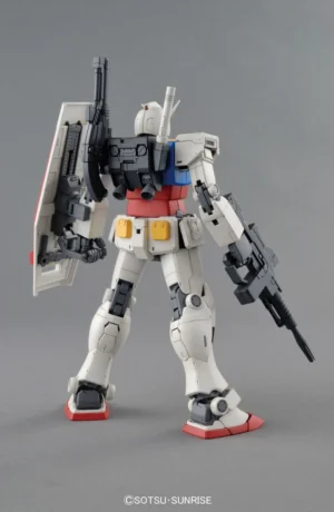 Bandai Gundam Master Grade Gundam RX-78 Origin 1/100 - immagine 3