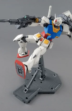Bandai Gundam Master Grade Gundam RX-78 Origin 1/100 - immagine 9